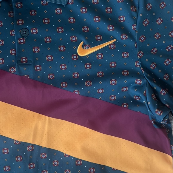 Men’s Golf Small Nike Polo Shirt - Picture 3 of 6